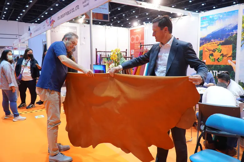 กลับมาพร้อมความยิ่งใหญ่อีกครั้งกับงาน  "APLF ASEAN 2023" งานเดียวที่ตอบโจทย์ทุกความต้องการของกลุ่มธุรกิจอุตสาหกรรมเครื่องหนัง