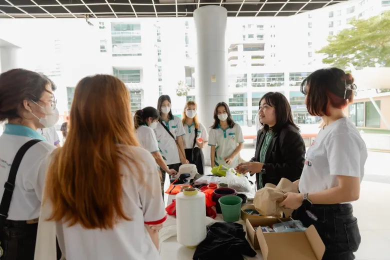 Covestro Partners with SWU Launching 'Green Team' under "Hands For A Brighter World X SWU" campaign to Drive for Zero Waste Initiatives And Be a Role Model for Bangkok's Asoke Area