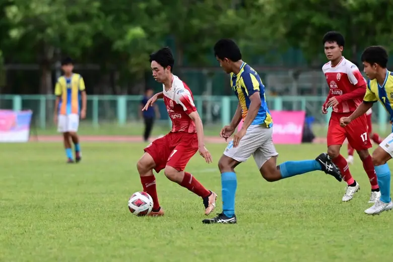 การแข่งขัน "กีฬาธนาคารโรงเรียน ธนาคารออมส...