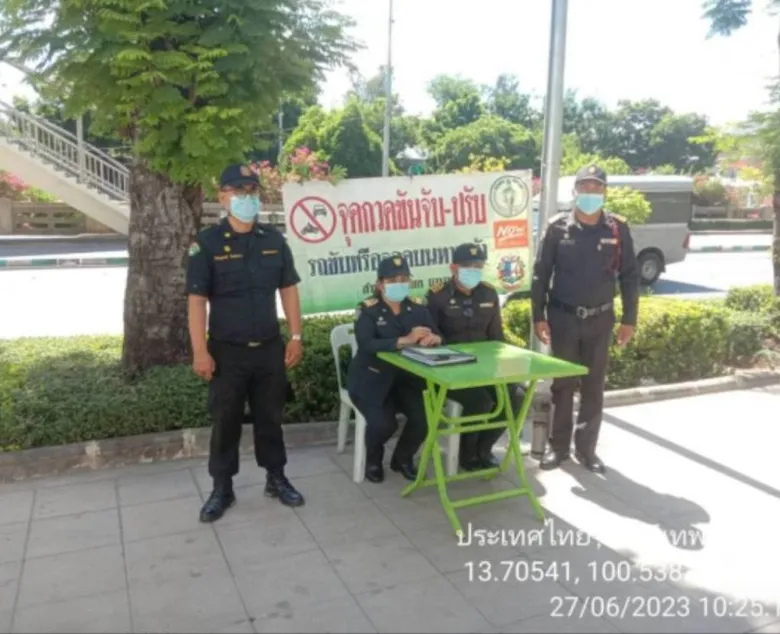 กทม.เพิ่มความถี่ตั้งจุดจับปรับบน ถ.นราธิวาสฯ 20-22 เร่งขยายผล BMA AI CAMERA ตรวจจับภาพจอด-ขับขี่บนทางเท้า