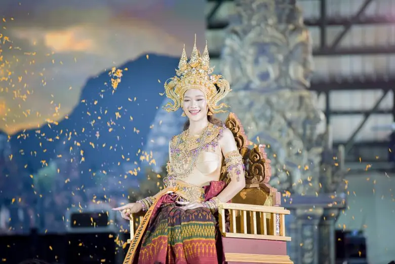 การประกวดดาวและเดือนมหาวิทยาลัยราชภัฏรำไพพรรณี 2566