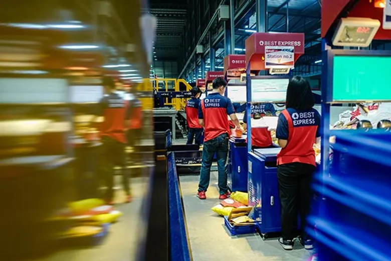 ฉลองครบรอบ 16 ปี BEST Inc. (เบสท์ อินช) มุ่งพัฒนาและสร้างเครือข่ายโลจิสติกส์ข้ามพรมแดนอย่างต่อเนื่อง