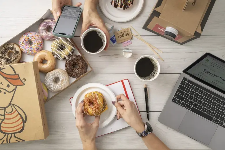 สยามดิสคัฟเวอรี่ สร้างปรากฎการณ์เซอร์ไพรท์ "Duck Donuts" ครั้งแรกในเอเชียตะวันออกเฉียงใต้ ร้านโดนัทยอดนิยมจากประเทศอเมริกา ณ ชั้น M สยามดิสคัฟเวอรี่