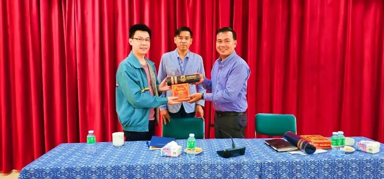 The University of Phayao and Souphanouvong University's Discussion of International Cooperation Research on Thai and Lao Languages and Cultures