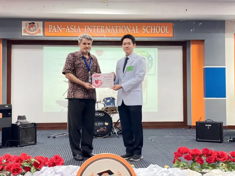 โรงพยาบาลไทยนครินทร์จัดงานบรรยายเนื่องในวันหัวใจโลก...