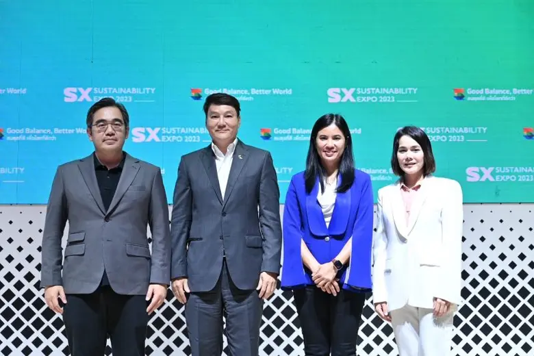 Dr. Tunyawat Kasemsuwan, Group Director o...