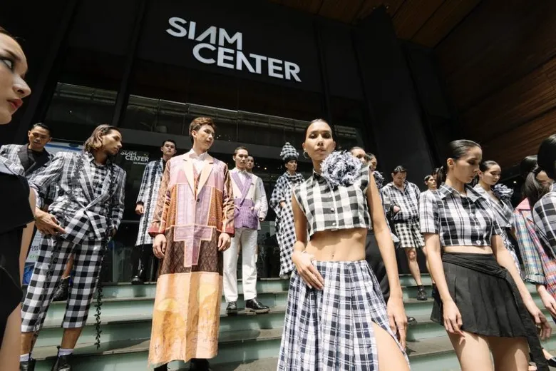 สยามเซ็นเตอร์ VISIONARY STAGE ใน Bangkok International Fashion Week 2023 สนับสนุนดีไซเนอร์รุ่นใหม่ กับคอนเซปต์ 'The Future of Fashion'