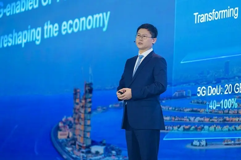 หลี่ เผิง ผู้บริหารหัวเว่ย ประกาศสนับสนุนวงจรธุรกิจ 5G เชิงบวก พร้อมอ้าแขนรับ 5.5G (5G-A)