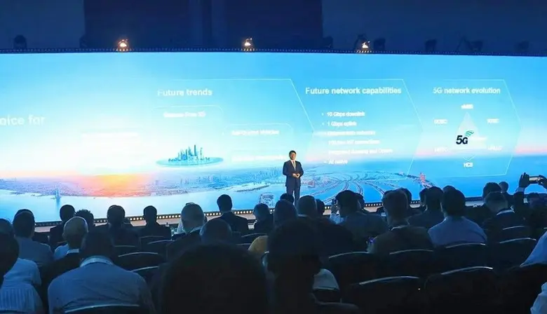 หลี่ เผิง ผู้บริหารหัวเว่ย ประกาศสนับสนุนวงจรธุรกิจ 5G เชิงบวก พร้อมอ้าแขนรับ 5.5G (5G-A)