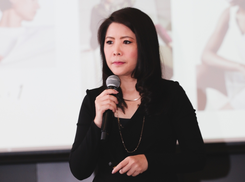 ในยุคที่โลกมีการเปลี่ยนแปลงอย่างรวดเร็ว เ...
