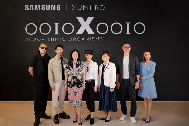 ซัมซุง ผู้นำด้านเทคโนโลยี, Xumiiro แกลเลอ...