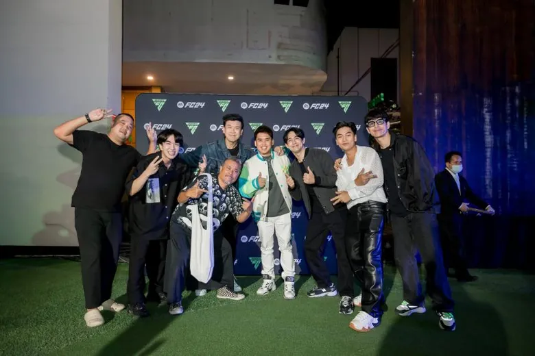 รวมภาพบรรยากาศงาน EA Sports FC 24 จัดปาร์ตี้สุดมันปิดตึกใบหยก! อินฟลูเอนเซอร์เข้าร่วมมากมาย!