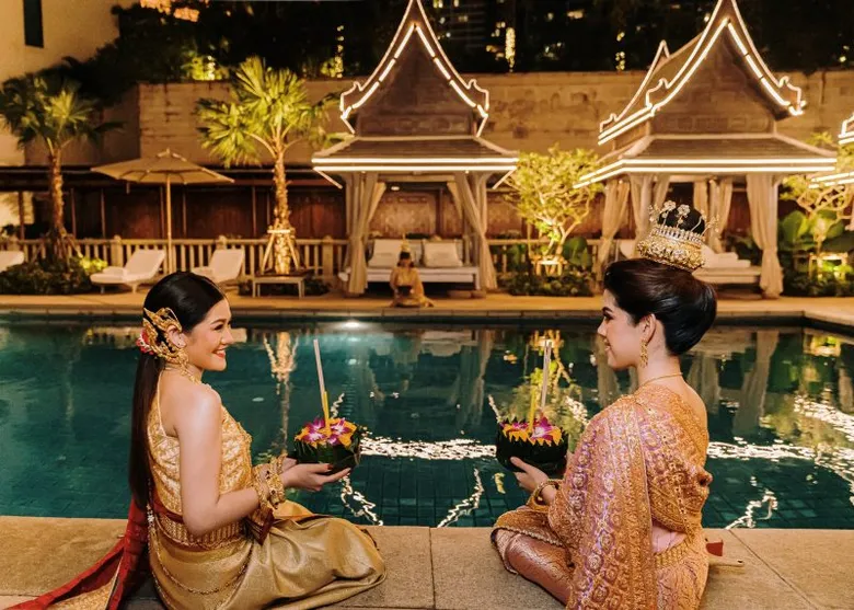 THE PENINSULA BANGKOK SHOWCASES THE ENCHANTMENT OF THE LOY KRATHONG FESTIVAL