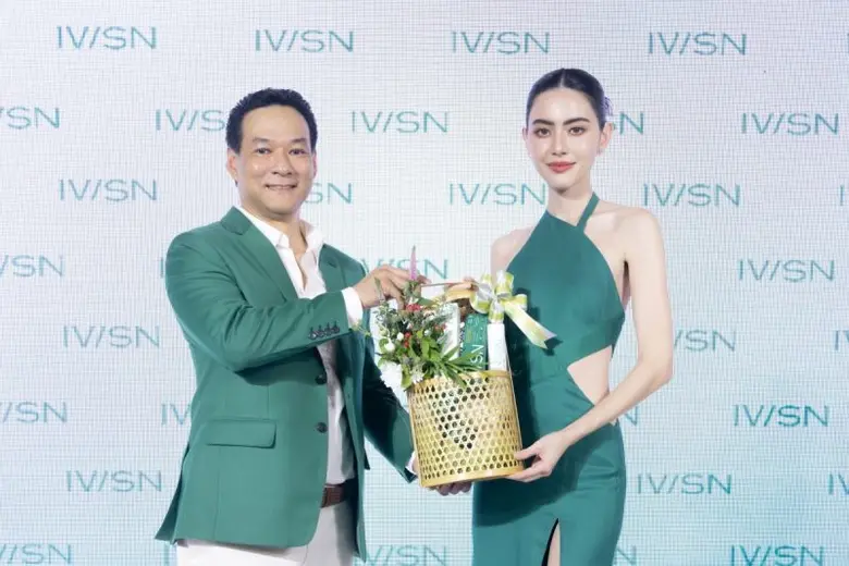 ยิ่งใหญ่สมการรอคอยเมื่อยาสีฟันสมุนไพรโมเดิร์นเวอร์ช...