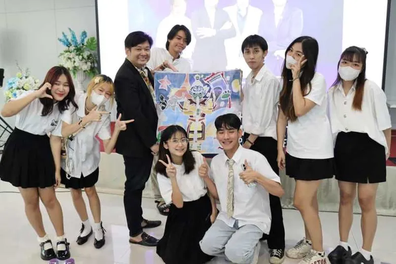 การตลาดดิจิทัล SBS SPU เปิดเวที "Young Entrepreneur IDEA Challenge #2" ประลองไอเดีย แข่งขันผลิตภัณฑ์ผ้าบาติกลาย soft power ของไทย มุ่งสร้างผลิตภัณฑ์ สร้างอาชีพ