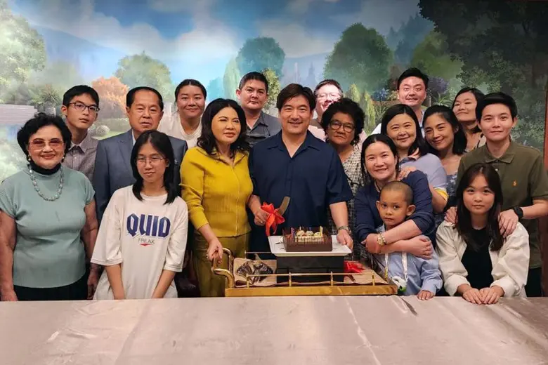 รพีพรรณ เหลืองอร่ามรัตน์ (คุณหรีด) เป็นประธานจัดงาน...