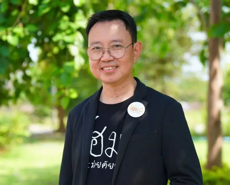 โฮมมี" เปลี่ยนซองให้เป็นสุข มอบวัสดุก่อสร้างบ้านรีไซเคิลจากซองโฮมมี ช่วยลดขยะพลาสติก ยกระดับคุณภาพชีวิตผู้สูงอายุ