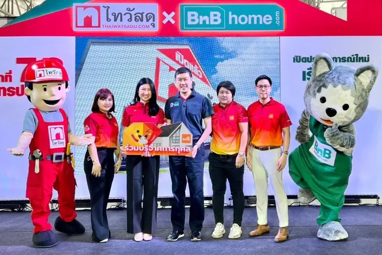 ดร.พิชญานันท์ ล้อวรลักษณ์ (ที่ 2 จากซ้าย)...