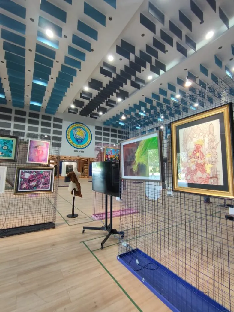 เปิดงานนิทรรศการแสดงผลงานศิลปะ The Magic ครั้งที่ 2 โดยคณะศิลปะและการออกแบบดิจิทัล มหาวิทยาลัยหอการค้าไทย
