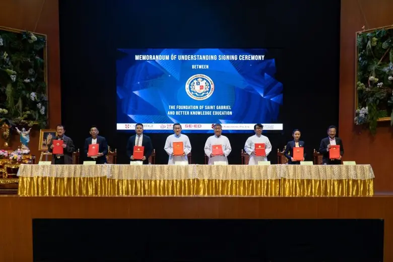 คุณรุ่งกาล ไพสิฐพานิชตระกูล กรรมการผู้จัด...