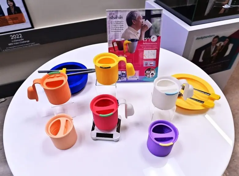"Anti-Choke Mug" - Chula Innovation for Neuro Patients to Drink Water Confidently