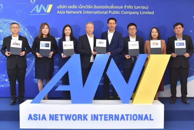 คุณทิพย์ ดาลาล ประธานกรรมการบริหาร ร่วมด้...