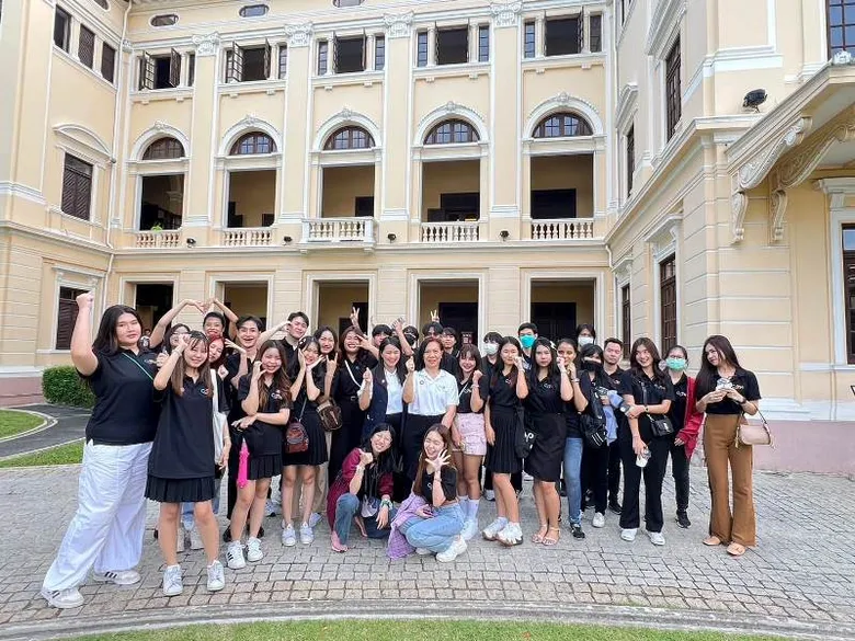 เปิดประสบการณ์เรียนรู้นอกห้องเรียน กับ DEK การจัดการโรงแรมและไมซ์ SPU ที่โรงแรมใบหยกสกายกรุงเทพ และพิพิธภัณฑ์การเรียนรู้แห่งชาติ มิวเซียมสยาม