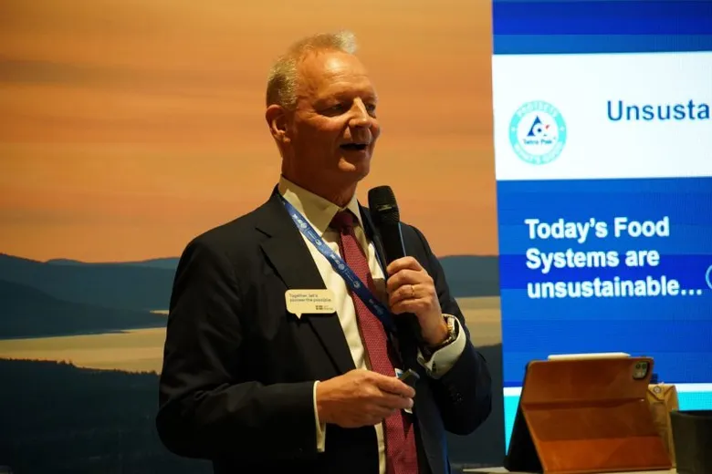 TETRA PAK UNVEILS ACTION-ORIENTED APPROACH TOWARDS FOOD SYSTEMS TRANSFORMATION Comprehensive plan released following COP28's first Food, Agriculture and Water Day