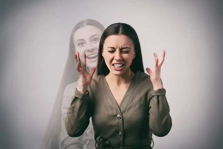 โรคไบโพลาร์ (Bipolar Disorder) หรือโรคอาร...
