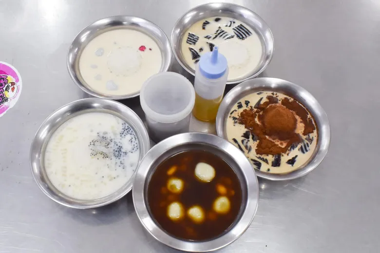 "Chula - Bantadthong - Sam Yan" - Foodies' Paradise A Hub of Hip Thai Street Food