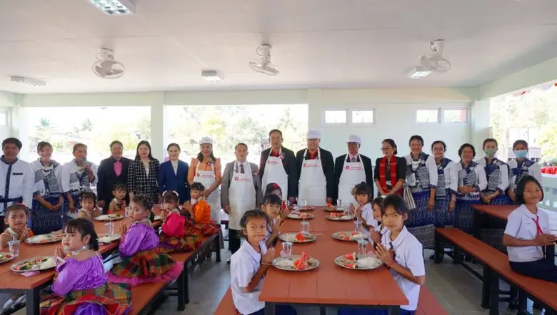มูลนิธิอายิโนะโมะโต๊ะ ส่งมอบอาคารโรงอาหารอายิโนะโมะโต๊ะ ให้แก่ โรงเรียนจินดาวิทยาคาร 2 (บ้านหนองศาลา) จังหวัดศรีสะเกษ