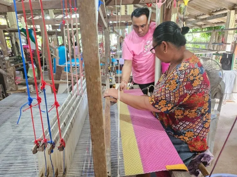 ศูนย์บ่มเพาะธุรกิจ มรภ.สงขลา จับมือ ธ.ออมสินภาค 18 ลงพื้นที่เฟ้นหากลุ่มวิสาหกิจชุมชน ร่วมโครงการออมสินยุวพัฒน์รักษ์ถิ่น