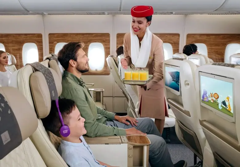 เอมิเรตส์เผยเคล็ดลับ 'fly better' เพื่อการเดินทางอย่างมีสุขภาพที่ดีในปี 2024