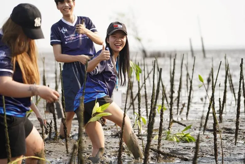 SPU พัฒนาศักยภาพผู้นำนักศึกษา ลงพื้นที่เรียนรู้วิถีชีวิตชุมชน พร้อมส่งต่อความสุขสู่การเป็นผู้ให้ด้วยใจ