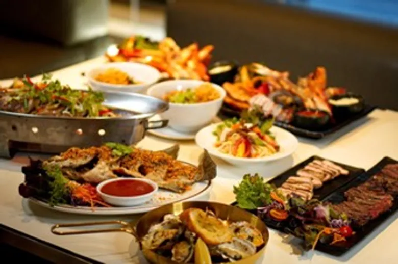 Celebrate Chinese New Year 2024 at Pathumwan Princess Hotel
