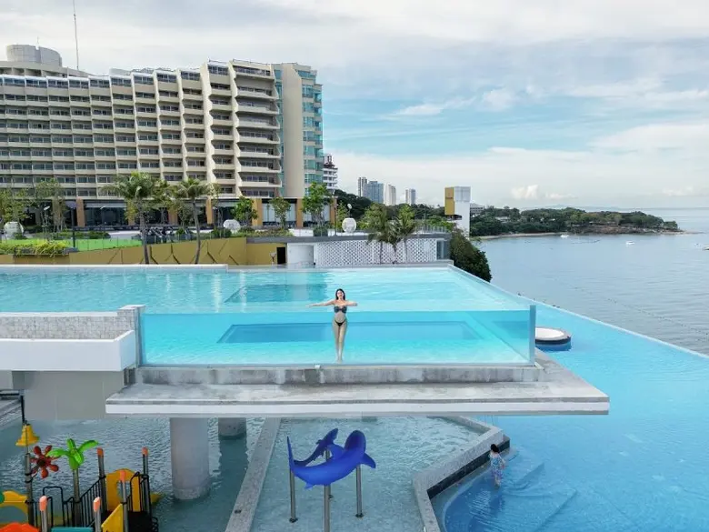 Royal Cliff Beach Hotel Pattaya wins the MakeMyTrip Customer Choice Awards, Earning Recognition as a Premier Luxury Hotel and a Tourist Favorite
