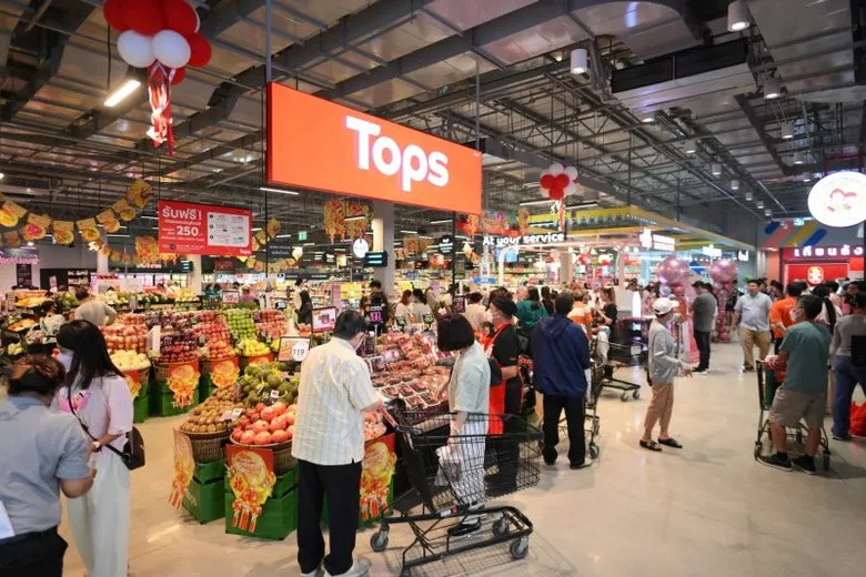 ท็อปส์ ในเครือเซ็นทรัล รีเทล ผุดสาขาใหม่ สแตนด์อโลน ปักหมุดพื้นที่ราษฎร์พัฒนา ดึงร้านค้า สินค้า บริการ ร้านอาหารแบรนด์ดังร่วมพื้นที่