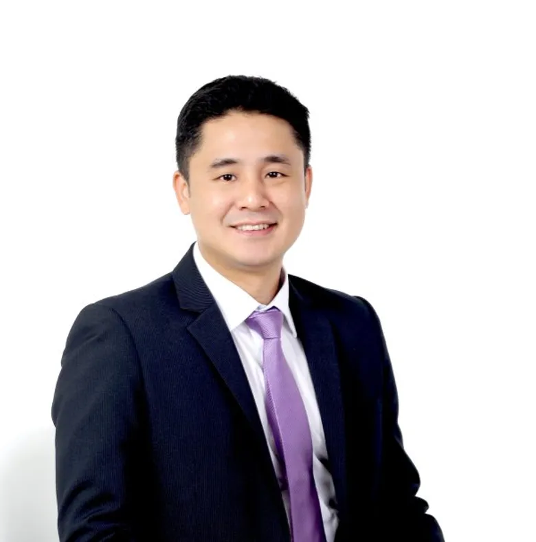 SCB CIO views Vietnam's stock market poised for recovery, suggests gradual investment with low valuation and emerging market potential