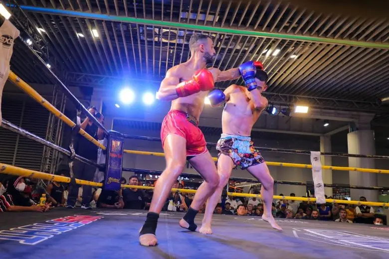 เอ็ม บี เค เซ็นเตอร์ ชวนเชียร์มวยมันส์ ในงาน MBK CENTER FIGHT NIGHT ฟรี!! ทุกวันพุธแรกและวันพุธสุดท้ายของเดือน