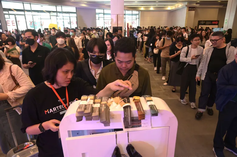 Future Trends ร่วมกับ JITTIPONG Loespradit และ SC Asset ประกาศความสำเร็จการจัดงาน Marketing Technology & Innovation Expo 2024 by SC Asset กับ 4 เวทีเสวนา ที่มีผู้เข้าร่วมงานกว่า 10,000 คน