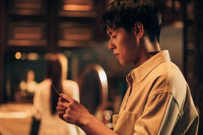 เปิดวาร์ป!! "ก้าวก่าย" ซิงเกิลใหม่ จาก "BILLKIN" เพลงของคนอกหักที่ยัง Move On ไม่ได้!! เข้มข้นจัดจ้านในสไตล์ดนตรี R&B