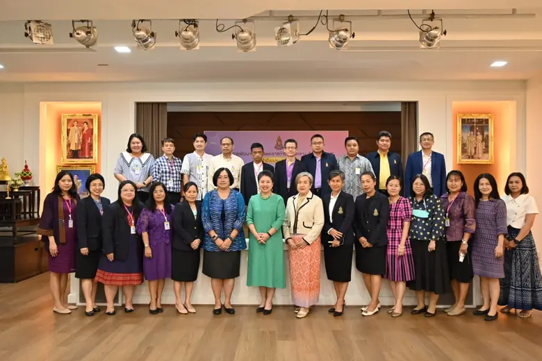 ผู้บริหารบางจากฯ บรรยายให้กับโครงการการนำการพัฒนาตามแนวพระราชดำริระดับกลาง สำนักงาน กปร. ประจำปี 2567