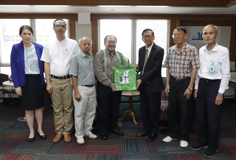 The Thai Society for the Prevention of Cruelty to Animals (TSPCA) congratulates one of its members on receiving an Honorary Doctoral Degree at the Faculty of Liberal Arts from Dhurakij Pundit University