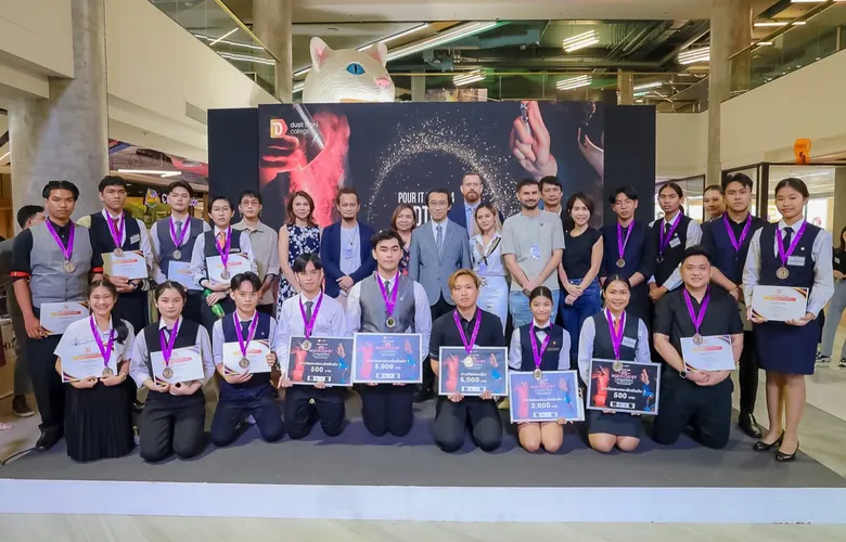 เฟ้นหา Mixologist หน้าใหม่ให้วงการ วิทยาลัยดุสิตธานี จัดการแข่งขัน "Pour it up DTC Mixologist Competition 2024"