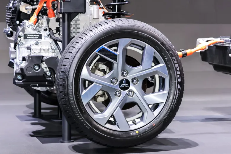 "BRIDGESTONE ECOPIA EP150 เหนือชั้นด้วยเทคโนโลยี ENLITEN(R)" นวัตกรรมล่าสุดจากบริดจสโตน ได้รับเลือกเป็นยางล้อมาตรฐานติดตั้งในรถยนต์ "New Xpander HEV และ New Xpander Cross HEV" จากมิตซูบิชิ มอเตอร์ส