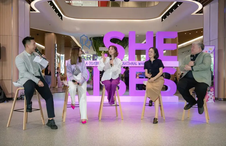 เดอะ ปาร์ค ร่วมสนับสนุนวันสตรีสากล จัดงาน "SHE RISES" ส่งต่อแรงบันดาลใจ และฉลองความสำเร็จของผู้หญิง โดย คริส หอวัง และคนดังหลากหลายวงการ
