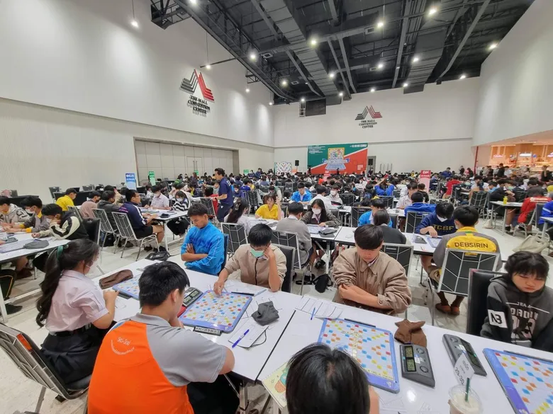 EduPLOYS ร่วมกับ ม.ศรีปทุม และสมาคมเกมกระดานฯ ยกระดับการแข่งขัน เอแม็ท, คำคมและครอสเวิร์ดเกม มอบรางวัลทุนการศึกษากว่า 1.2 ล้านบาท