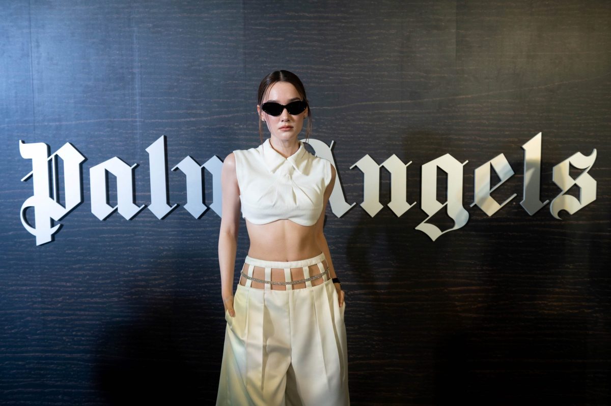 เดียร์น่า ประกบเหล่าอินฟลูฯ สายแฟ (ชั่น) ร่วมงานเปิดตัวแว่นตาระดับโลก Palm Angels