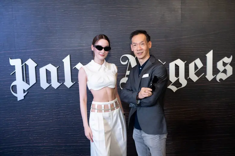 เดียร์น่า ประกบเหล่าอินฟลูฯ สายแฟ (ชั่น) ร่วมงานเปิดตัวแว่นตาระดับโลก Palm Angels
