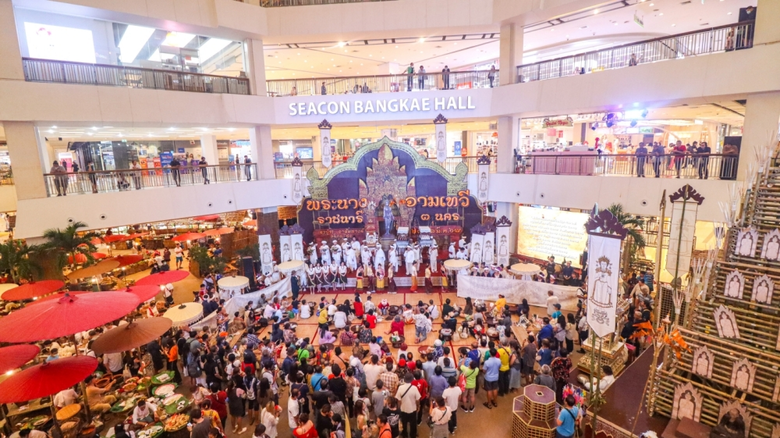 ตามรอยพระนางจามเทวีราชนารีสามนคร จากลวปุระ ถึงหริภุญไชย สู่อาลัมพางค์ ในงานแอ่วตลาดกาดหมั้ว ที่ ซีคอน บางแค